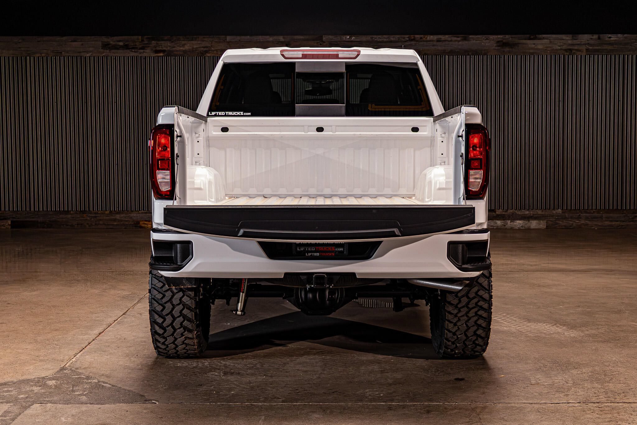 Used 2026 GMC Sierra 1500 Elevation w/ Preferred Package AWD/4WD image 9