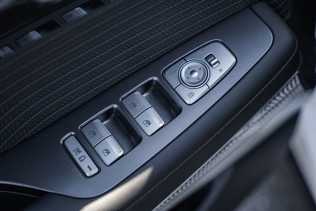 Used 2025 Hyundai Palisade Calligraphy image 36