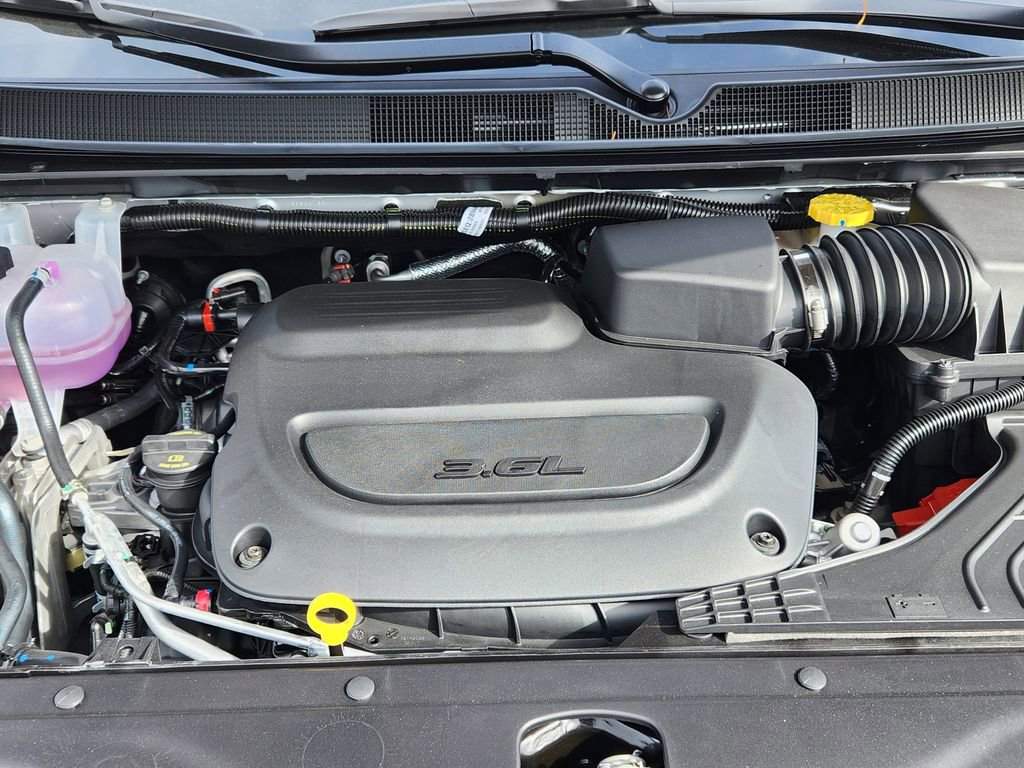 New 2026 Chrysler Pacifica Select w/ S Appearance Package image 16