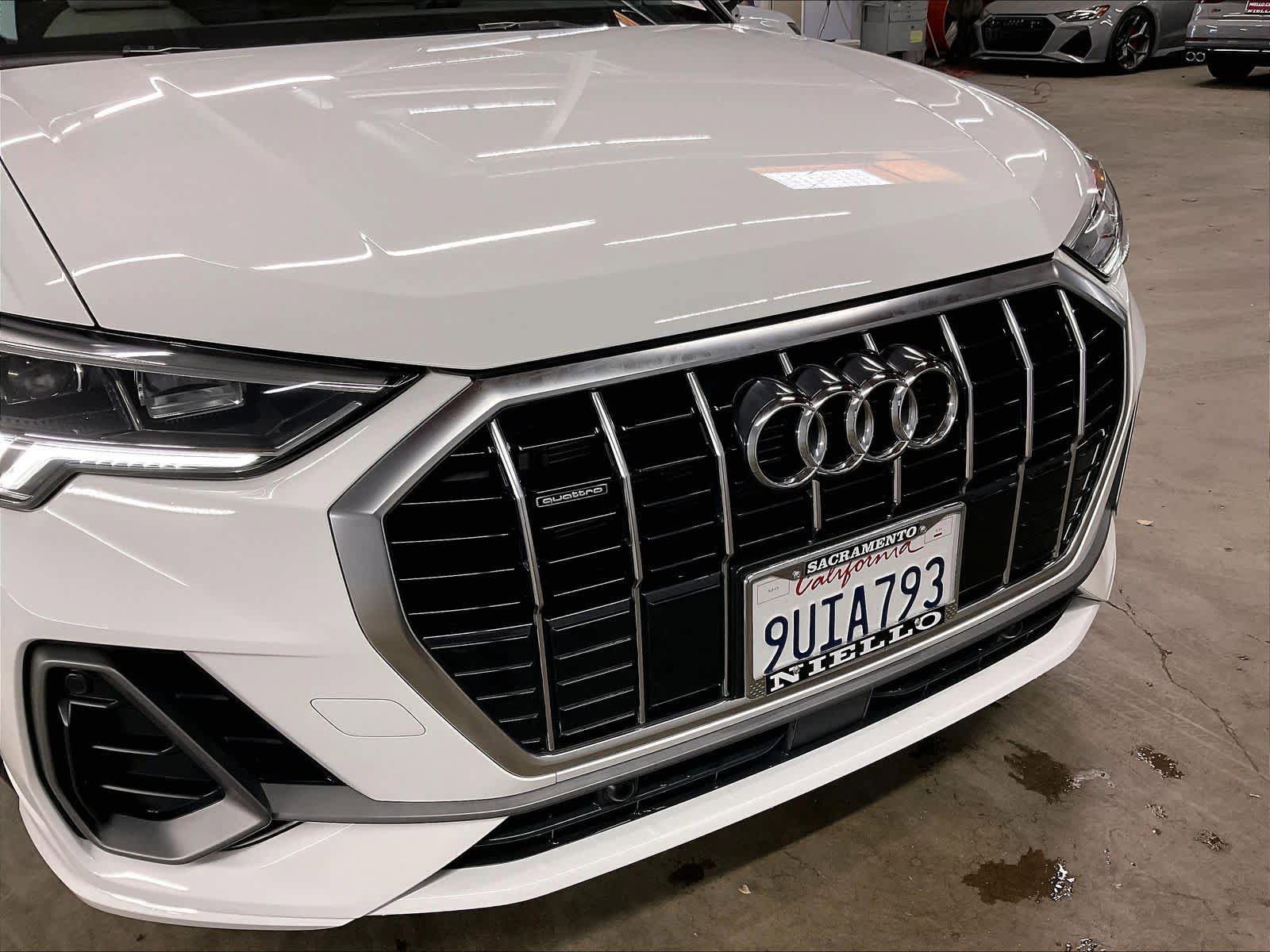 Certified 2025 Audi Q3 2.0T Premium w/ Convenience Package AWD/4WD image 30
