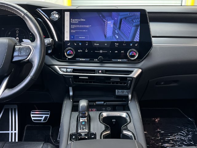 Used 2023 Lexus RX 500h F Sport w/ Accessory Package (K3) AWD/4WD image 32