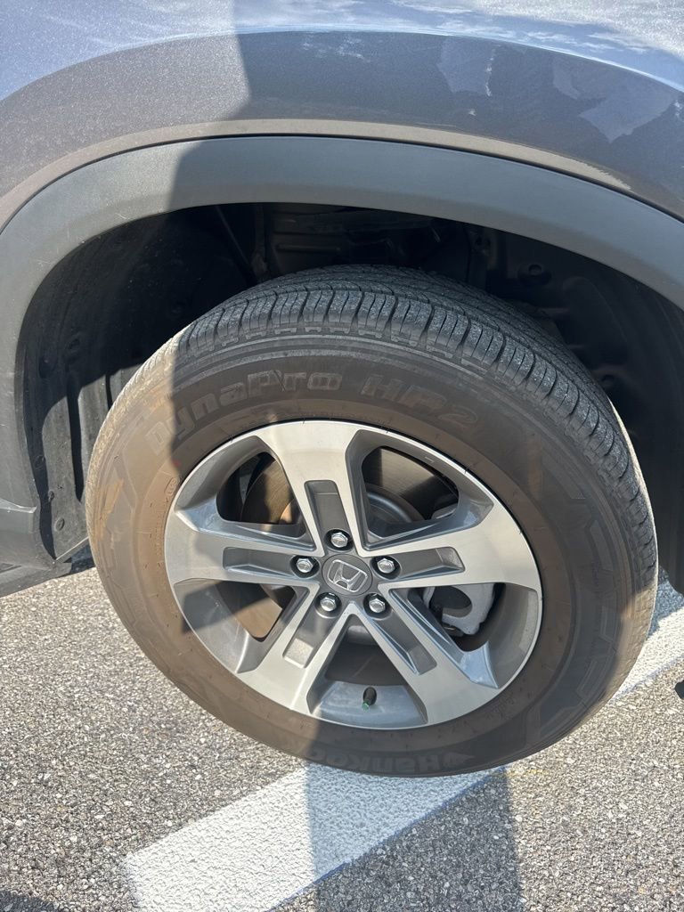 Certified 2025 Honda Pilot EX-L image 6