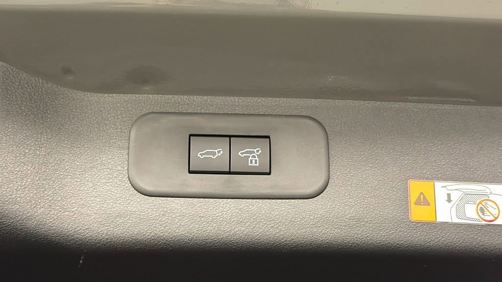 New 2026 Lexus TX 500h AWD image 9