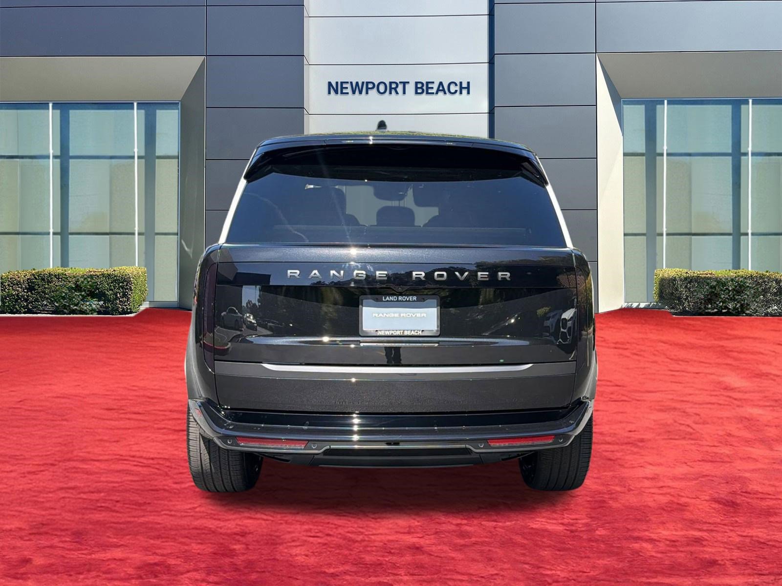 New 2026 Land Rover Range Rover SE image 10