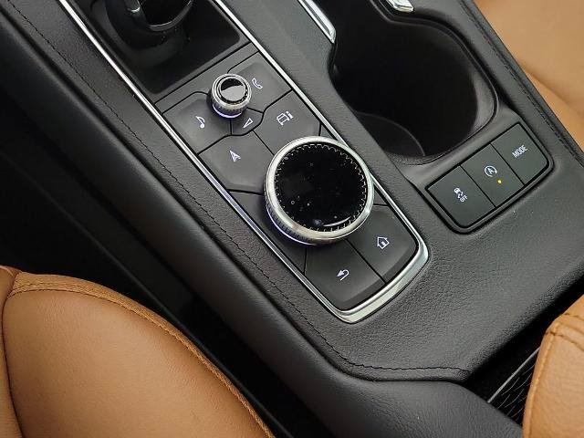 Used 2024 Cadillac XT4 Sport FWD image 33