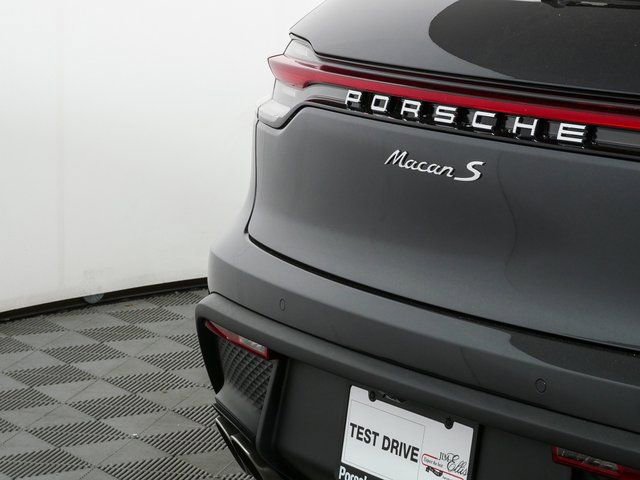 New 2026 Porsche Macan S image 37