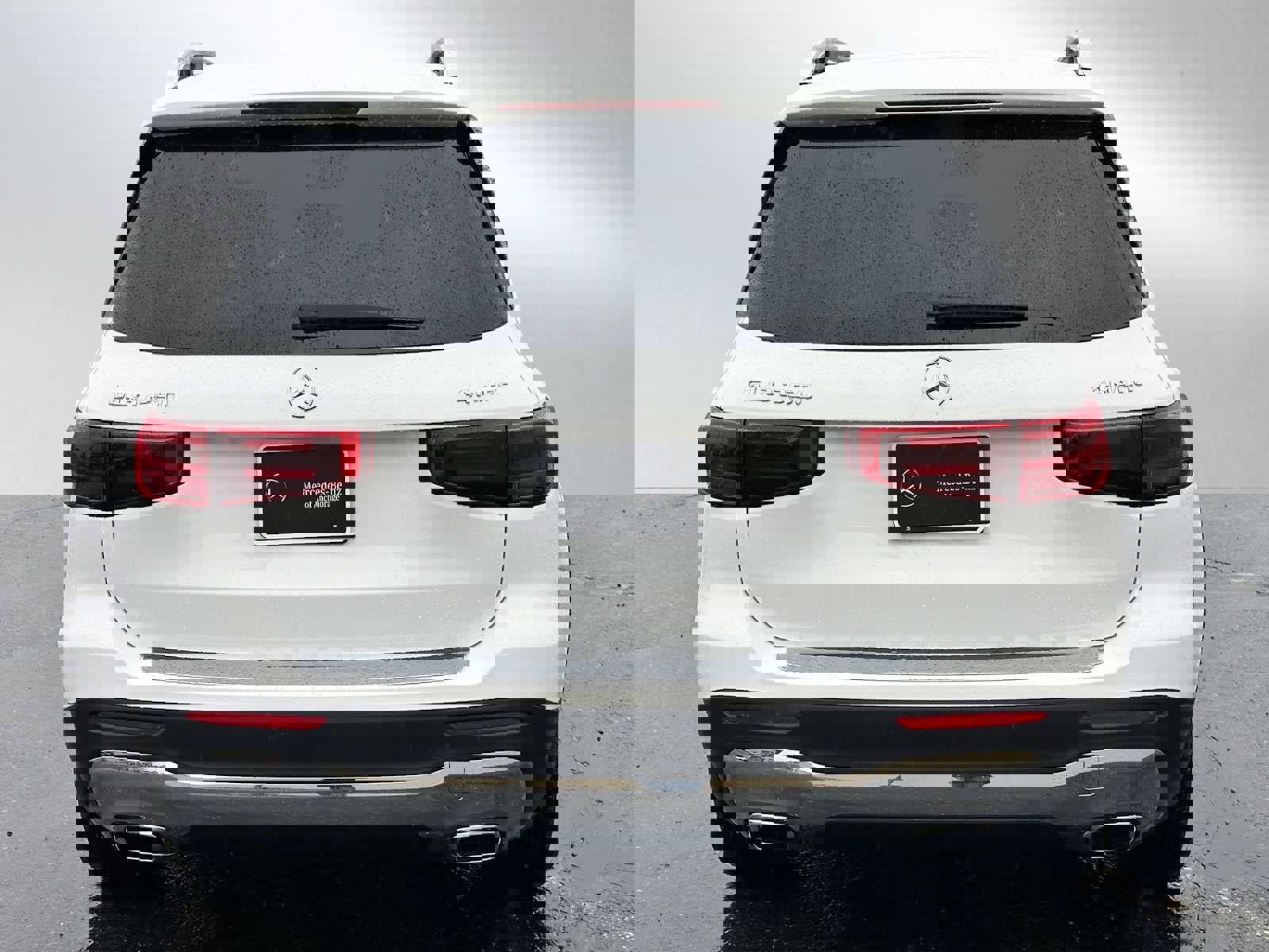 Used 2026 Mercedes-Benz GLB 250 4MATIC image 4