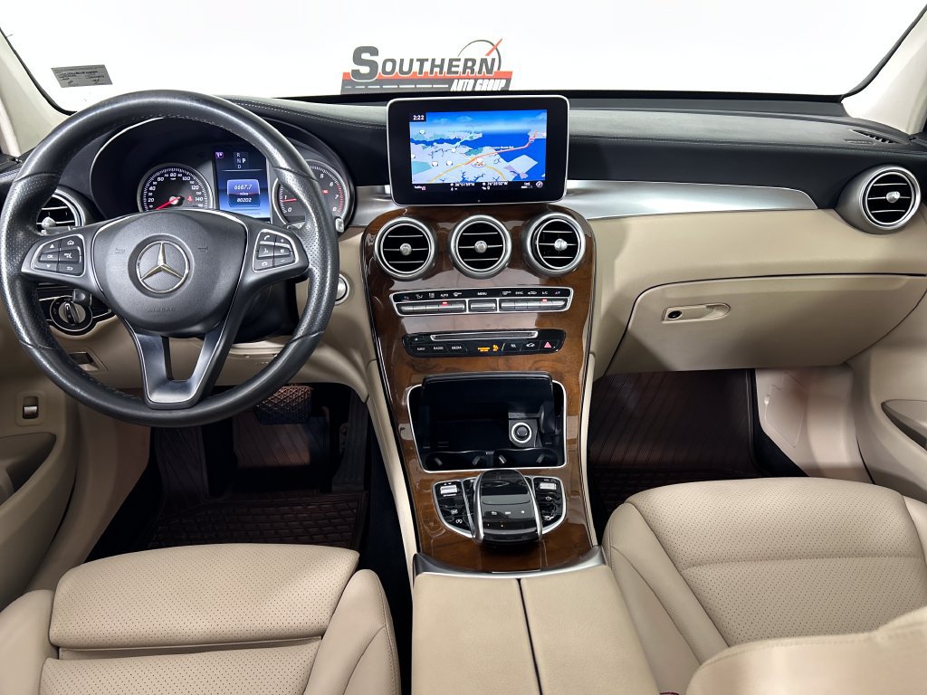 Used 2017 Mercedes-Benz GLC 300 4MATIC Coupe image 17