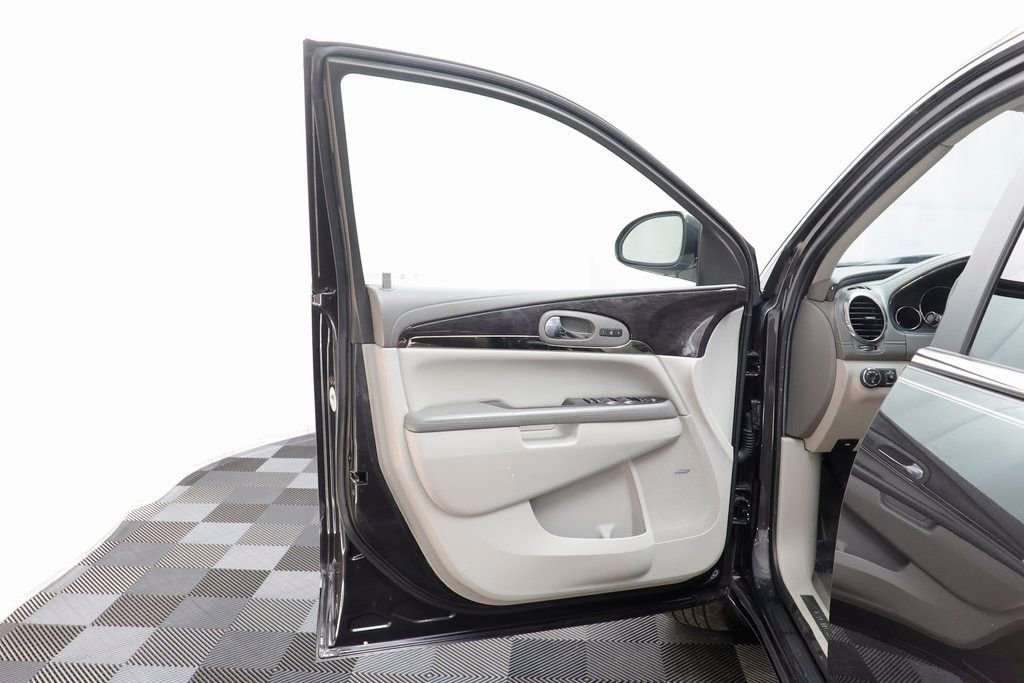 Used 2016 Buick Enclave Premium w/ Experience Buick Package image 5