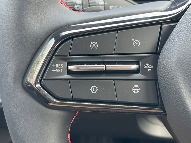 New 2026 Chevrolet Traverse RS w/ LPO, Floor Liner Package FWD image 7