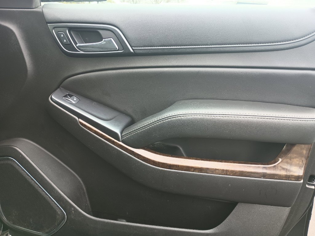 Used 2017 Chevrolet Tahoe LS w/ All-Season Package image 31