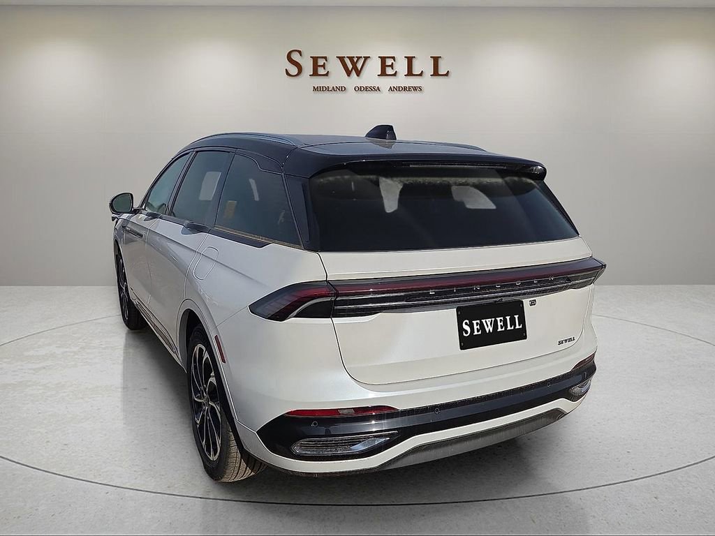 New 2026 Lincoln Nautilus Reserve AWD/4WD image 3