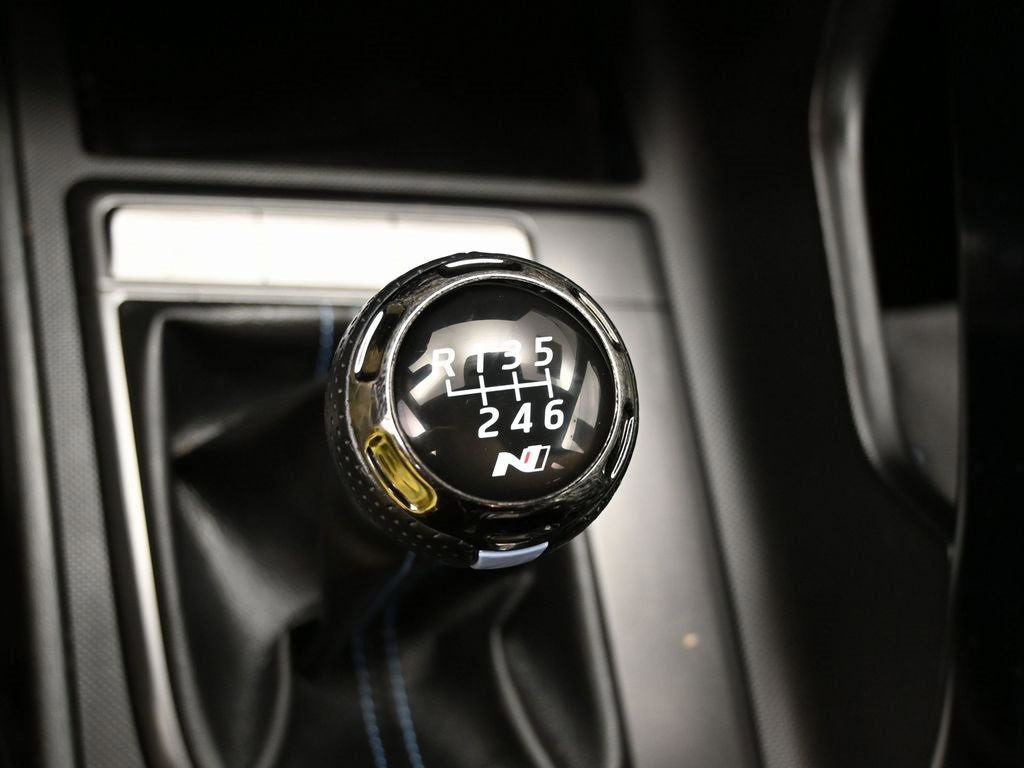 Used 2023 Hyundai Elantra N image 30