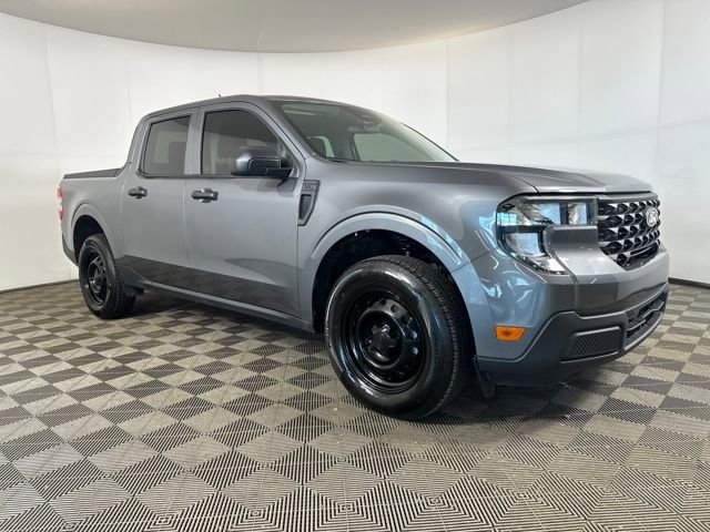 Used 2025 Ford Maverick XL w/ 4K Tow Package image 2