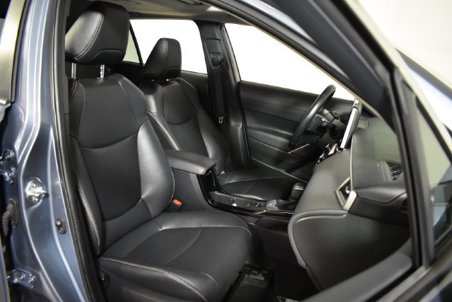 Used 2023 Toyota Corolla Cross XLE w/ Convenience Package AWD/4WD image 35