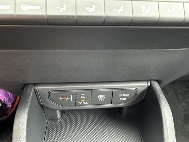 New 2025 Kia K4 LXS image 28