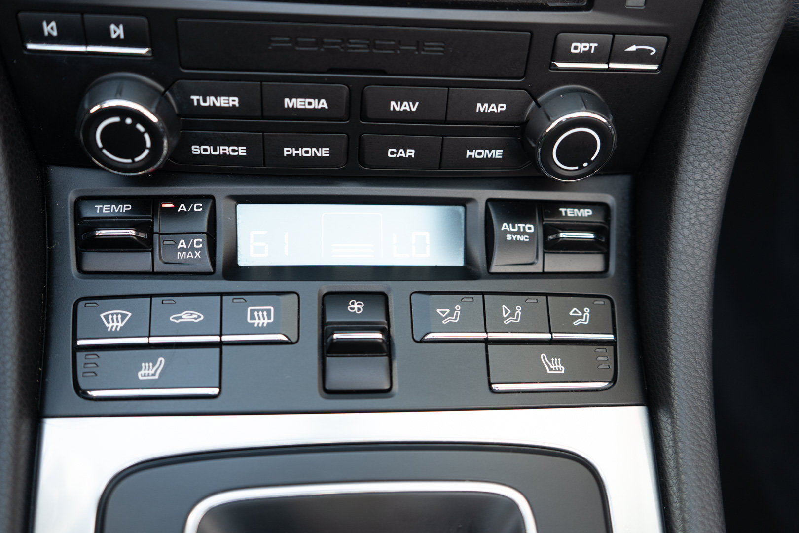 Used 2019 Porsche 718 Boxster S RWD image 22