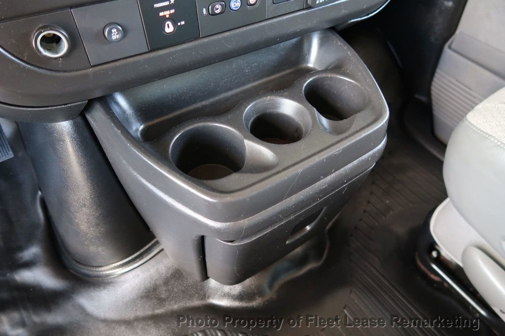 Used 2019 Chevrolet Express 2500 image 31