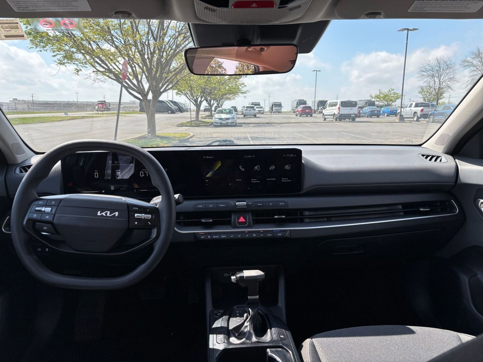 Used 2025 Kia K4 FWD image 32