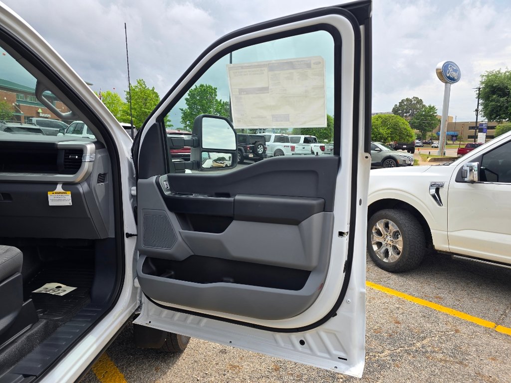 New 2026 Ford F450 XL w/ Ambulance Prep Package image 15