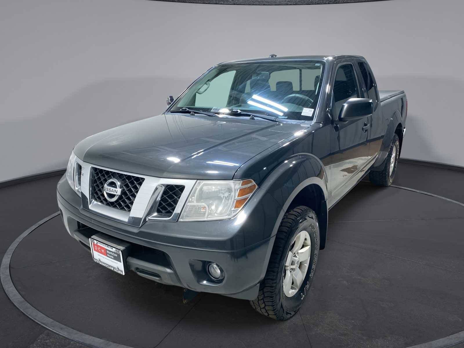 Used 2013 Nissan Frontier SV w/ SV Value Truck Pkg AWD/4WD image 1