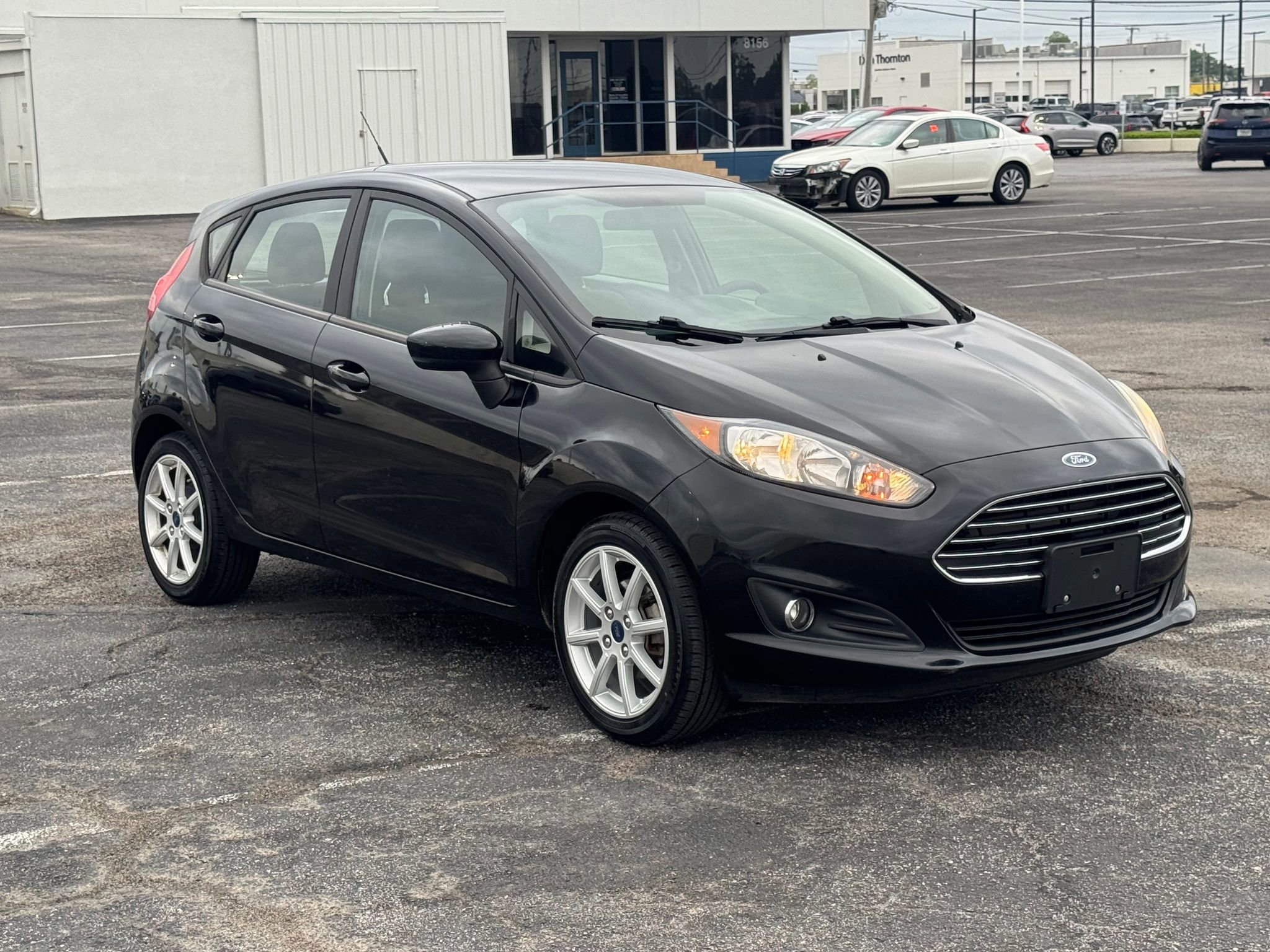 Used 2019 Ford Fiesta SE w/ Equipment Group 201A FWD image 2