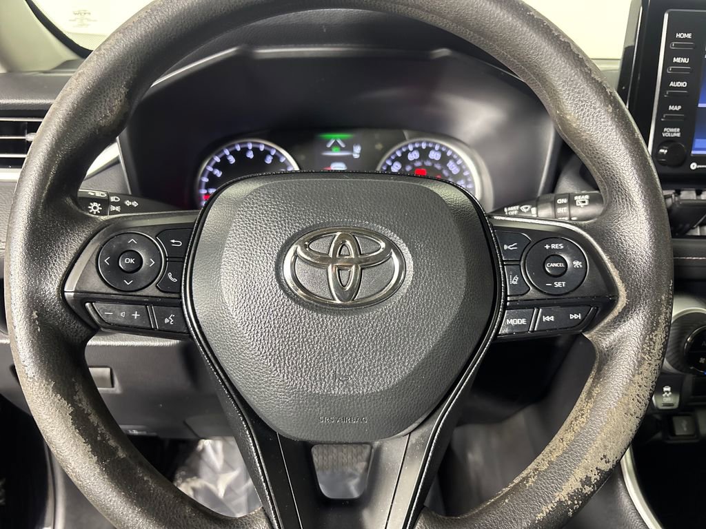 Used 2022 Toyota RAV4 XLE image 13