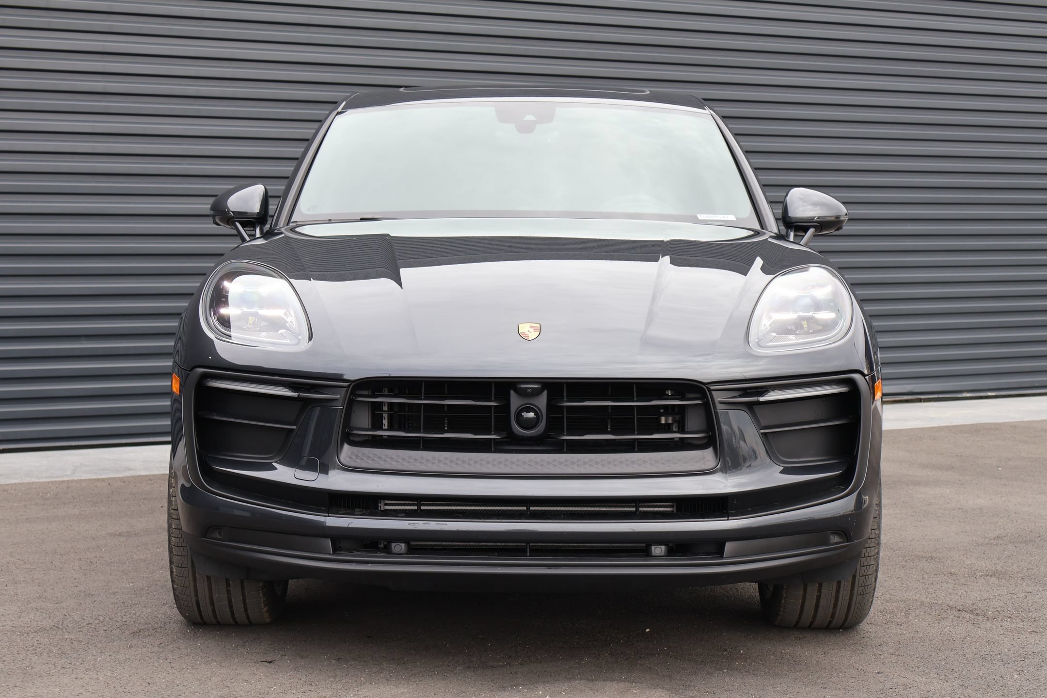 New 2026 Porsche Macan AWD/4WD image 6