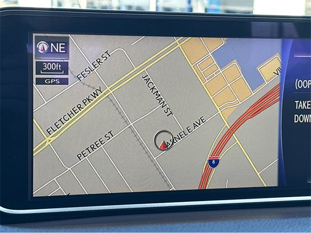 Used 2017 Lexus RX 450h AWD image 25