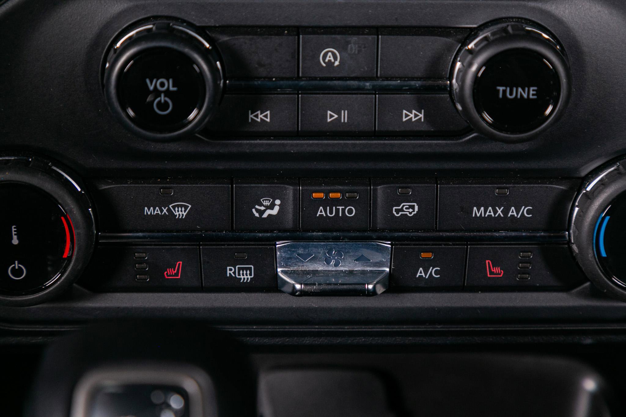 Used 2022 Ford Bronco Black Diamond image 35