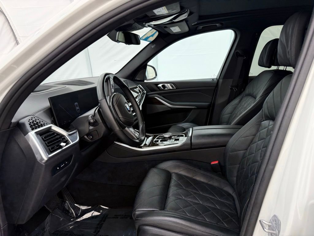Used 2024 BMW X5 xDrive40i w/ Premium Package image 15