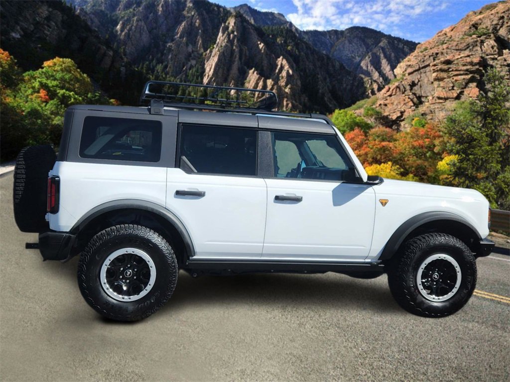 Used 2023 Ford Bronco Badlands image 2