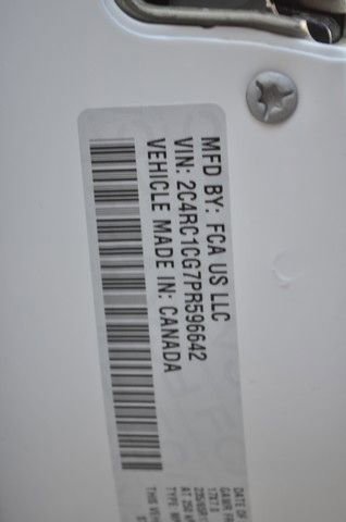 Used 2023 Chrysler Voyager LX image 14