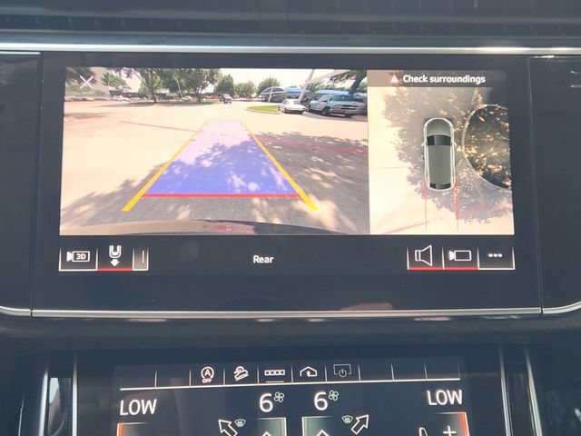 Used 2022 Audi Q8 Premium Plus w/ Premium Plus Package AWD/4WD image 6