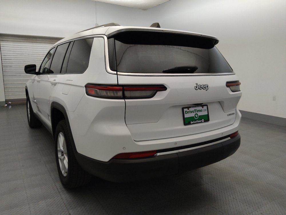 Used 2023 Jeep Grand Cherokee L Laredo w/ Luxury Tech Group I RWD image 5