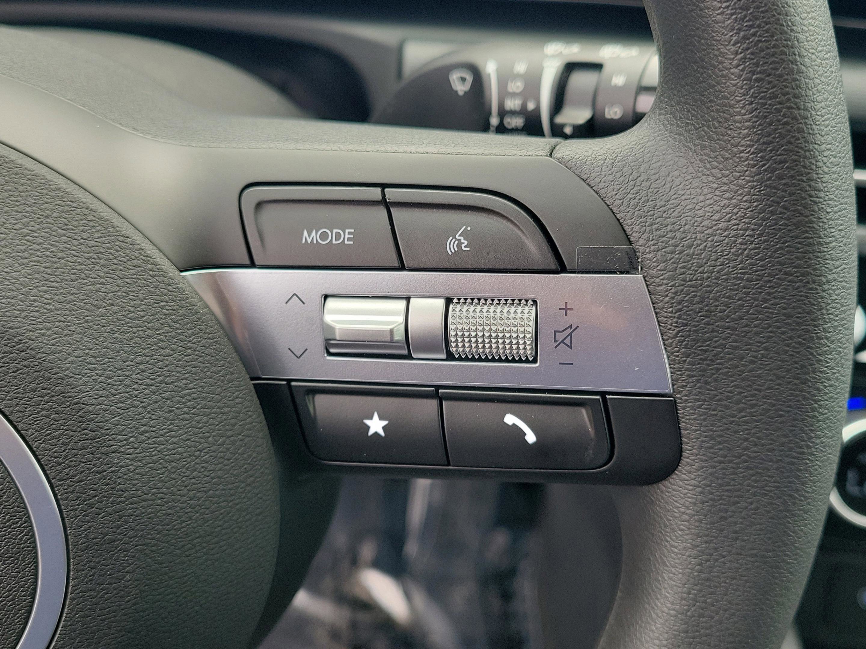 New 2026 Hyundai Tucson SEL image 21