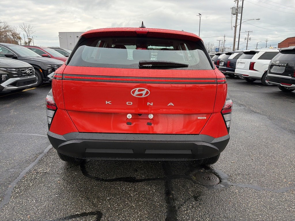 New 2026 Hyundai Kona SE image 6