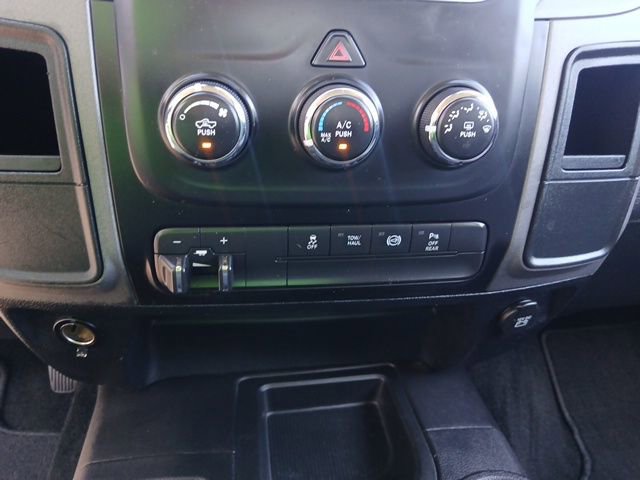 Used 2016 RAM 2500 Tradesman w/ Chrome Appearance Group AWD/4WD image 33