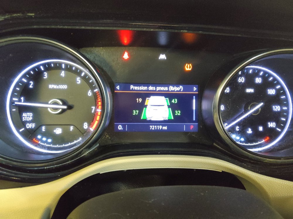 Used 2023 Buick Encore GX Select image 23