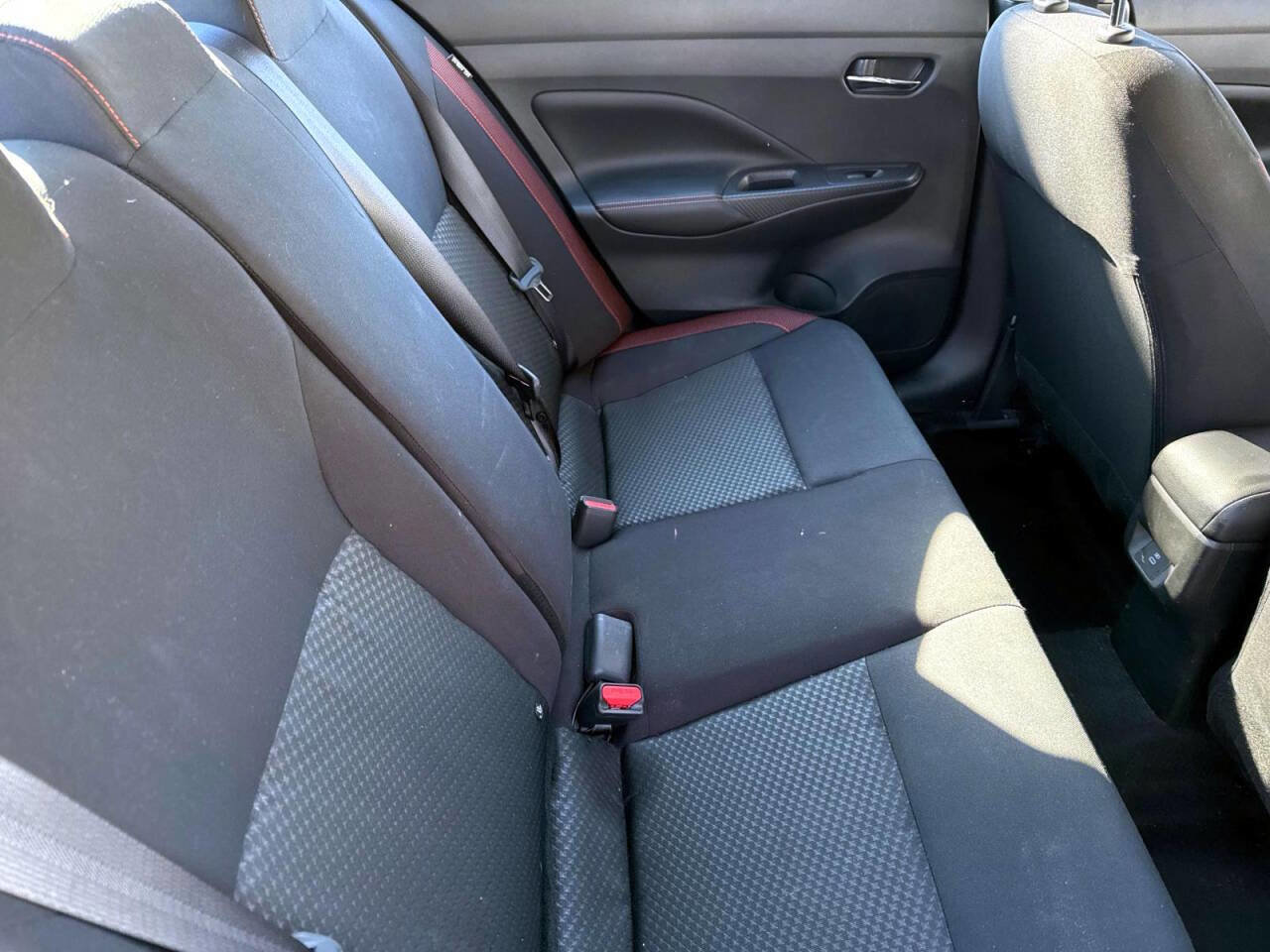 Used 2023 Nissan Versa SR w/ Trunk Package image 10