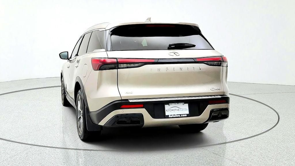 Used 2023 INFINITI QX60 Luxe AWD/4WD image 6