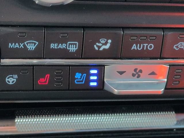 Used 2025 Ford F150 Lariat w/ Equipment Group 501A Mid AWD/4WD image 22