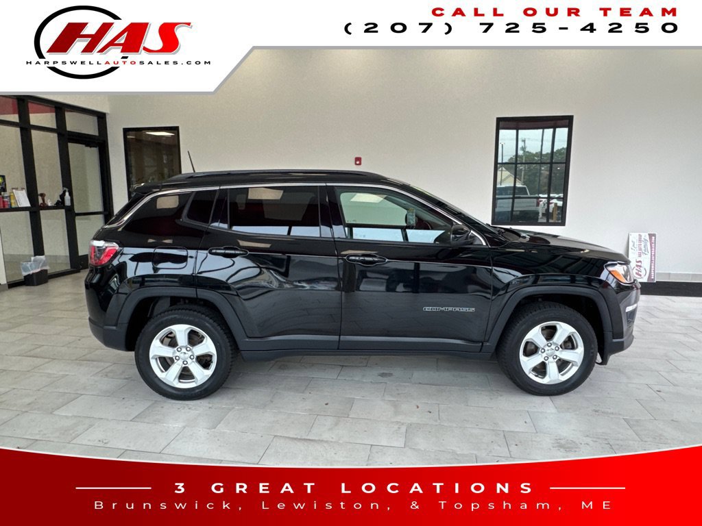 Used 2019 Jeep Compass Latitude w/ Popular Equipment Group AWD/4WD image 6