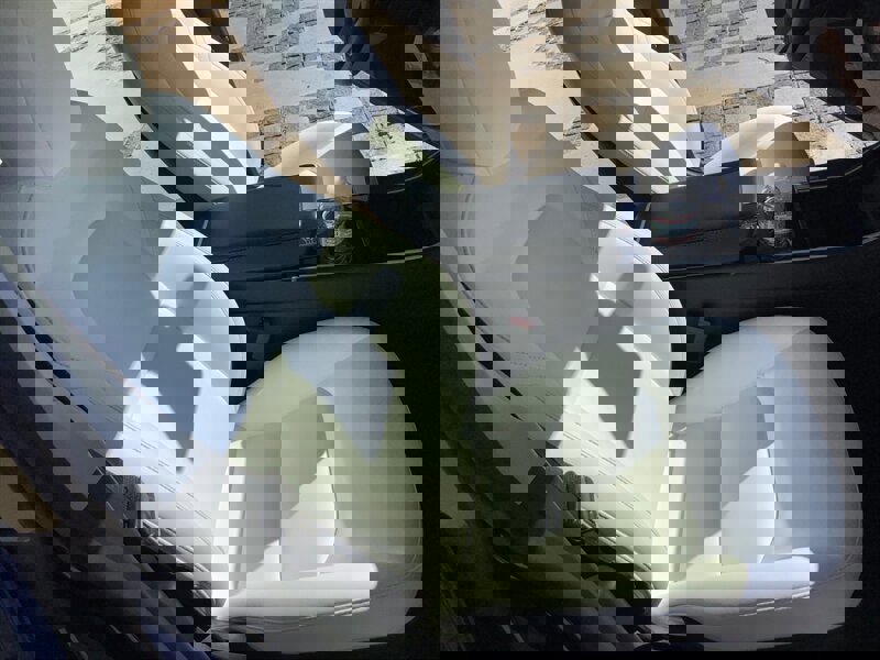 Used 2020 Tesla Model Y Long Range image 34