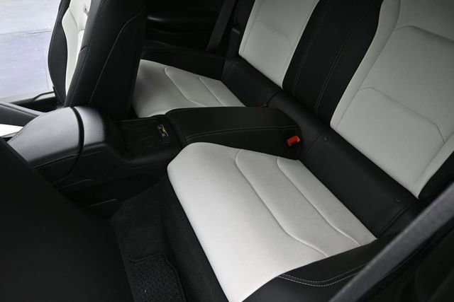 Used 2018 Chevrolet Camaro SS RWD image 23