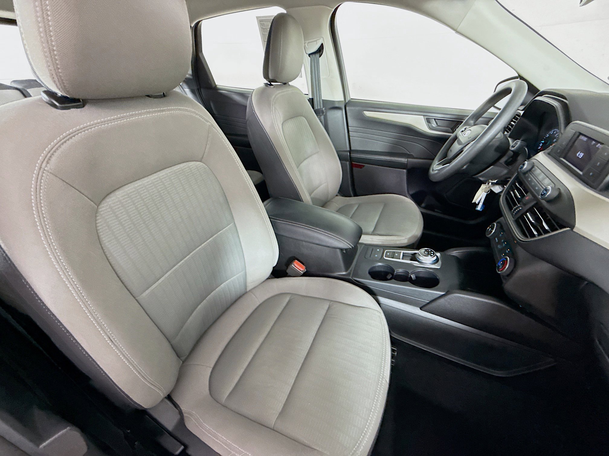 Used 2022 Ford Escape S image 32