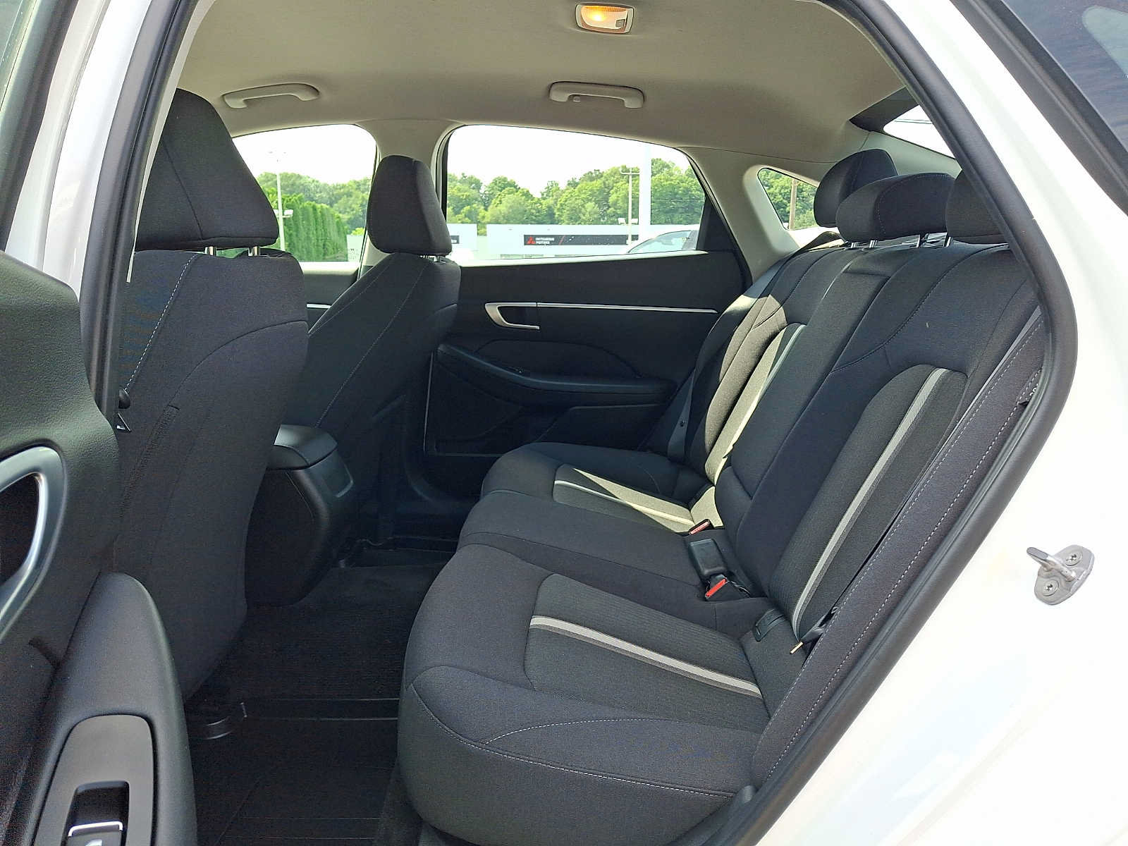 Used 2024 Hyundai Sonata SEL AWD/4WD image 10