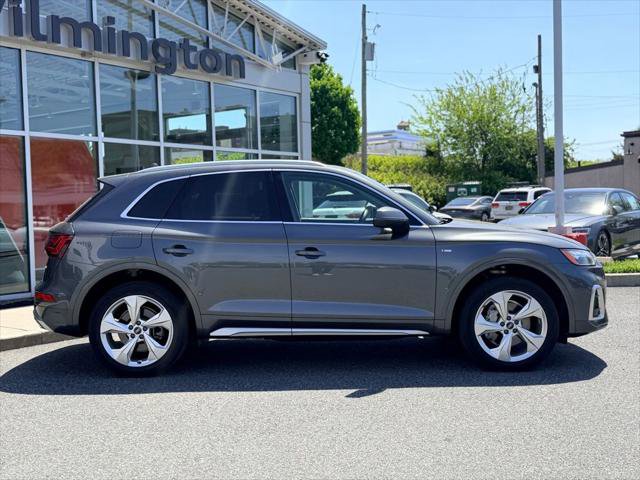 Used 2023 Audi Q5 2.0T Premium Plus w/ Premium Plus Package AWD/4WD image 7