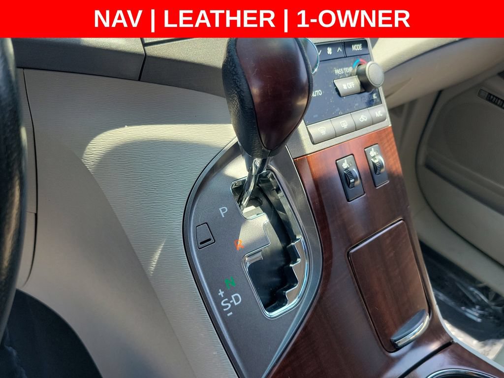 Used 2011 Toyota Venza AWD w/ Premium Pkg #2 image 33