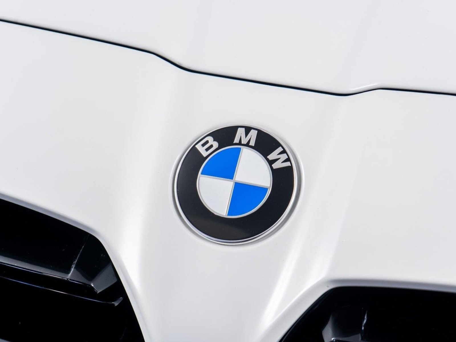 Used 2026 BMW M3 Competition AWD/4WD image 25